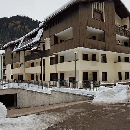 Apartmán Des Alpes 1 Canazei Exteriér fotografie